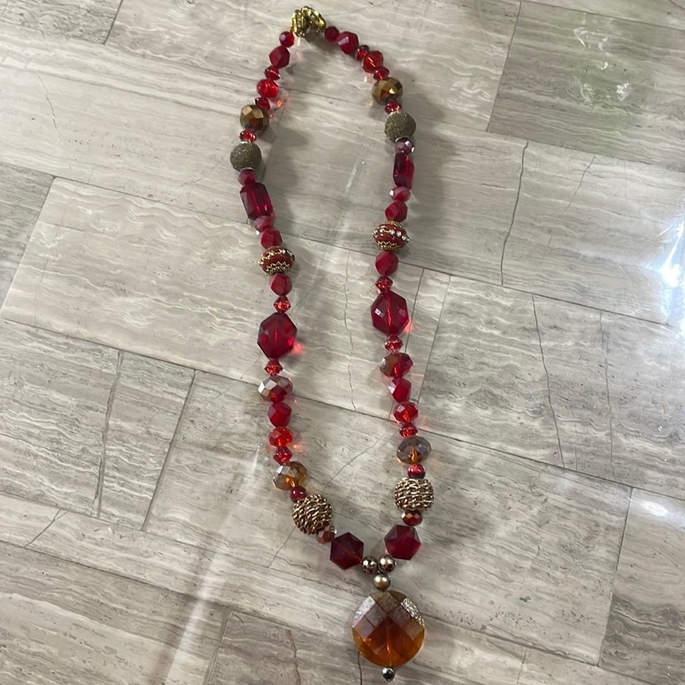 Wild red necklace